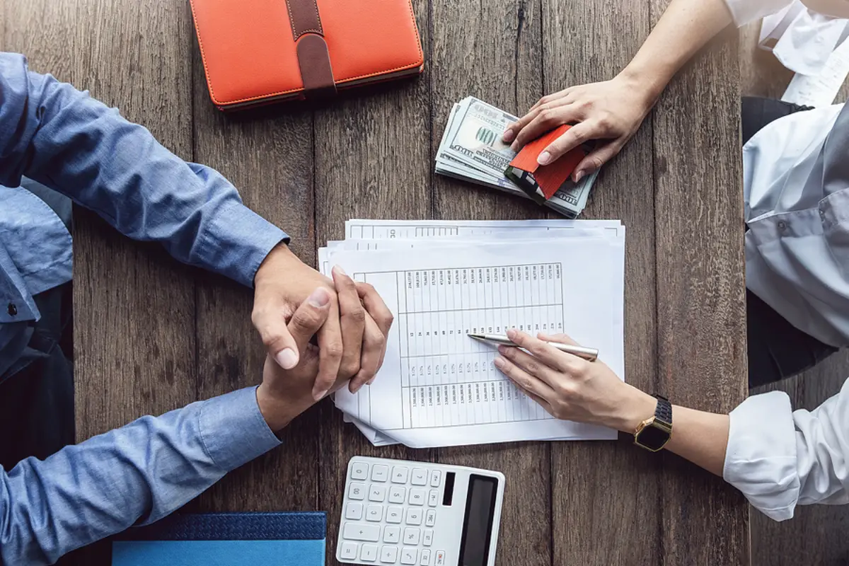 How San Antonio Landlords Can Handle Late Rent the Smart Way